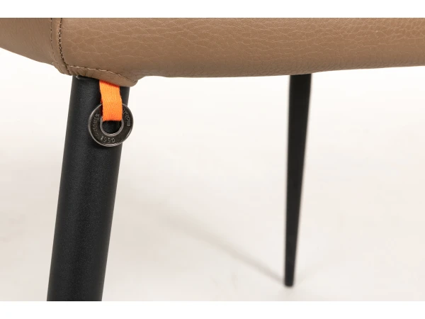 Eetkamerstoel ROB - Taupe Lederlook Taupe 7 Eetkamerstoel ROB - Taupe Lederlook Taupe - Afbeelding 7