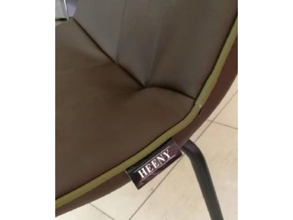 Stoel LUCCA - Bruin/olijf Lederlook Donkerbruin 6 Stoel LUCCA - Bruin/olijf Lederlook Donkerbruin - Afbeelding 6