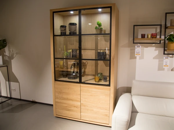 Vitrine ZEN Met Verlichting - Smoked Oak Hout 2 Vitrine ZEN Met Verlichting - Smoked Oak Hout - Afbeelding 2